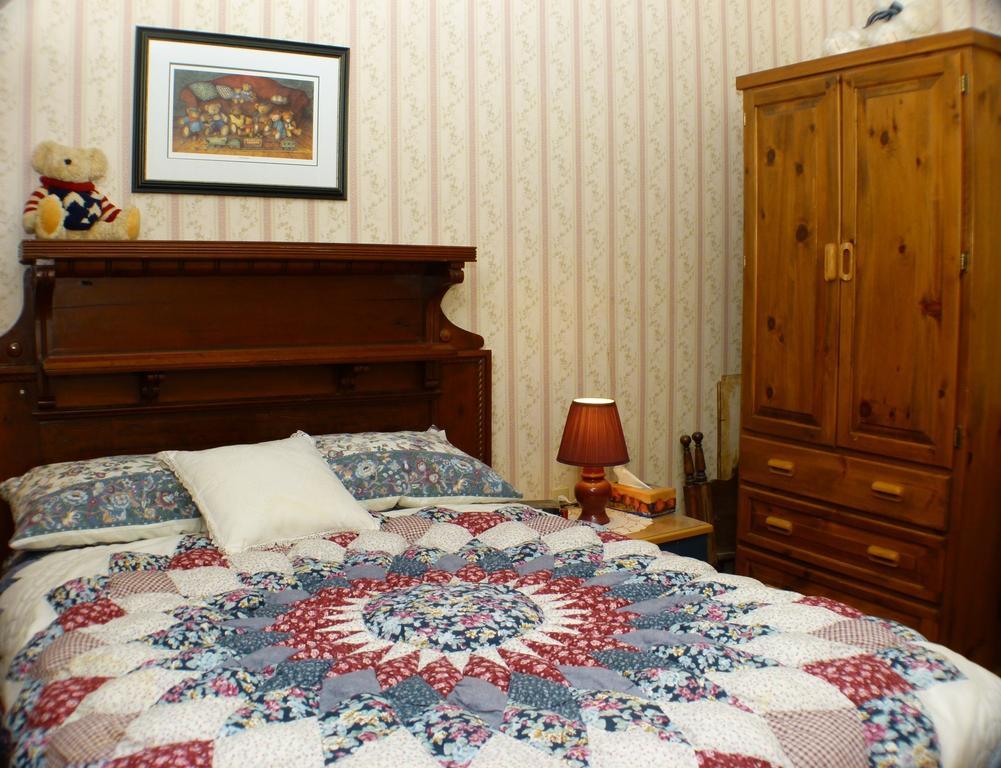 Doctor'S House B & B Tara Room photo